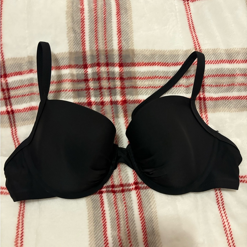 Aerie Black Lightly Lined Underwire Bikini Swim Top Size 36 C Gently Worn - Picture 1 of 6